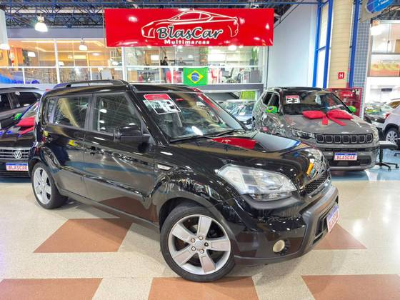 KIA SOUL 1.6 EX 16V FLEX 4P MANUAL KIA SOUL 1.6 EX 16V FLEX 4P MANUAL
